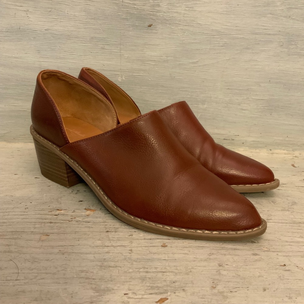 Universal Thread Faux Leather Brown Low Cut Heeled Bootie Shoes Size 8.5‎ GC